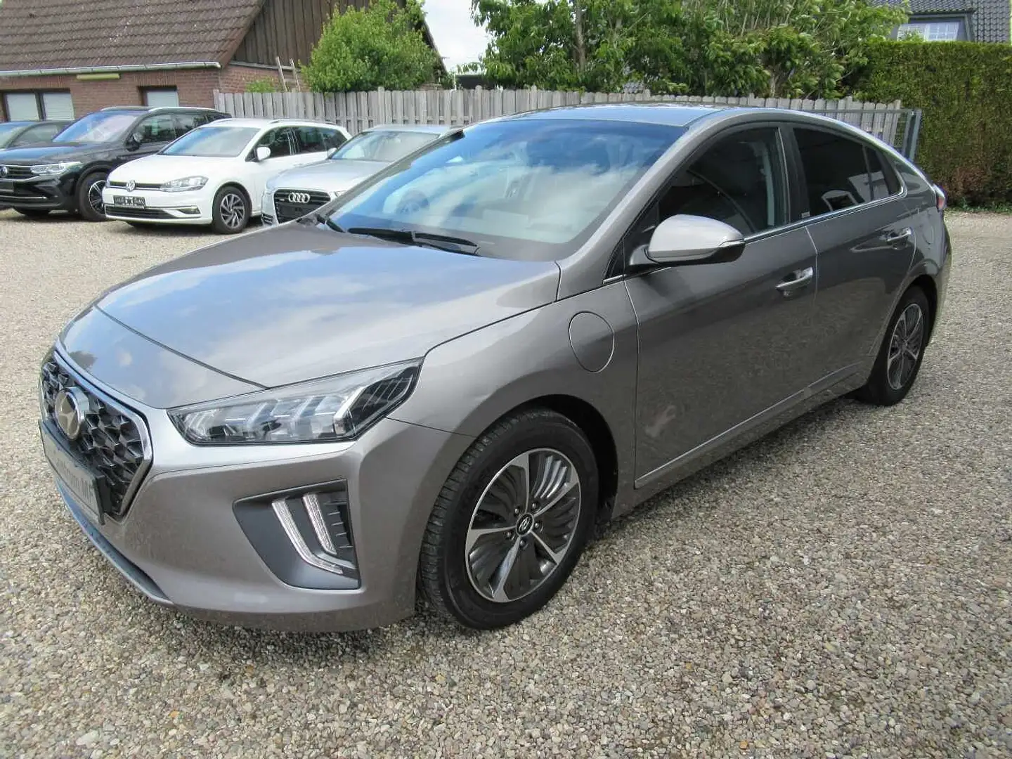 Hyundai IONIQ Plug-in-Hybrid 1.6 GDI Style Серый - 1