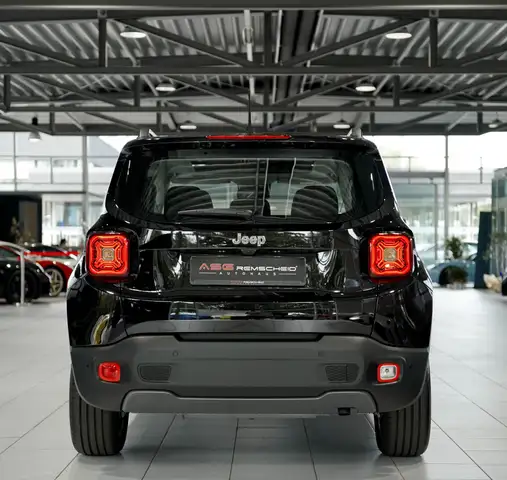 Jeep Renegade view 10