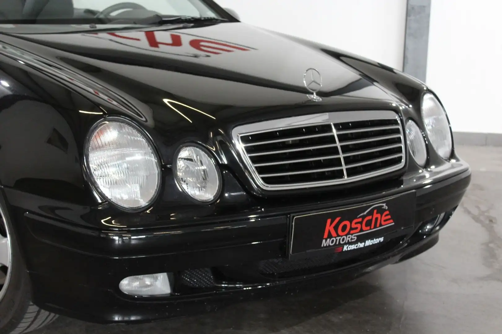 Mercedes-Benz CLK 230 KOMPRESSOR AVANTGARDE TÜV NEU Schwarz - 2