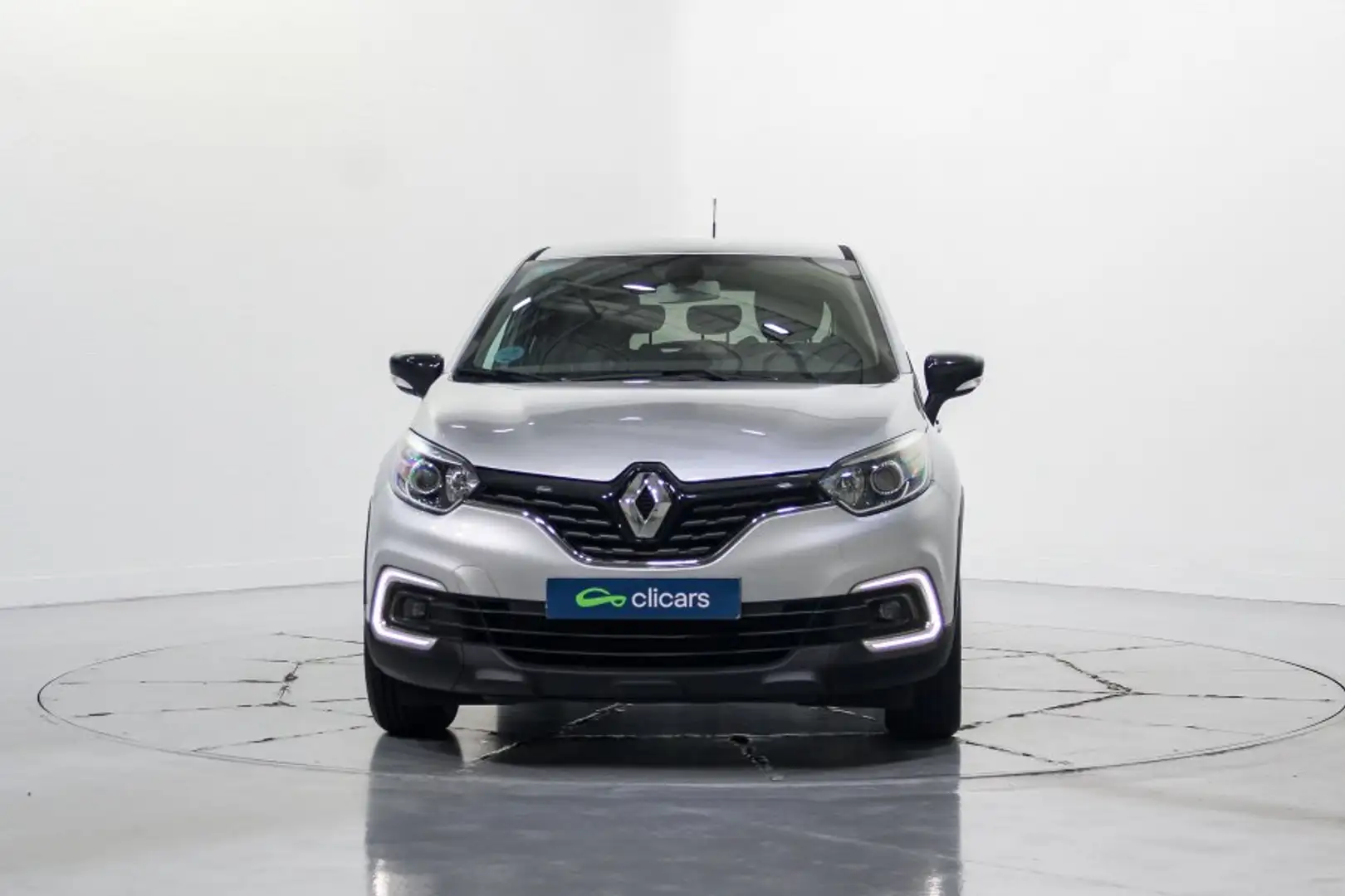 Renault Captur TCe GPF Limited 66kW Silber - 2