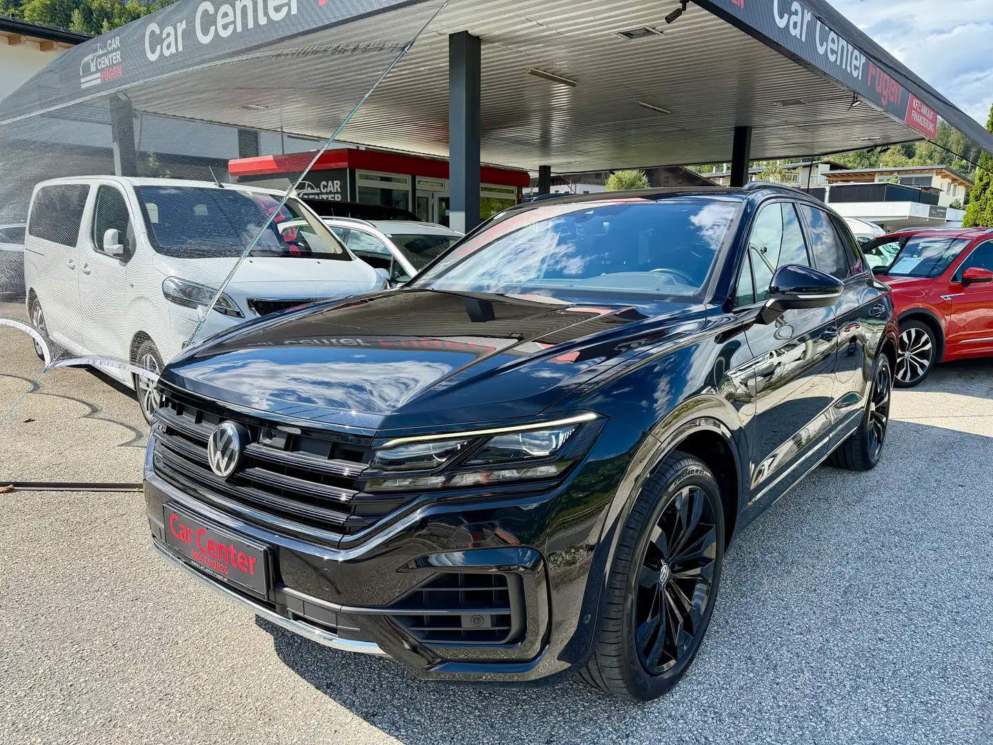 Volkswagen Touareg 3.0 TDI R-Line 4Motion Black Edition Schwarz - 1