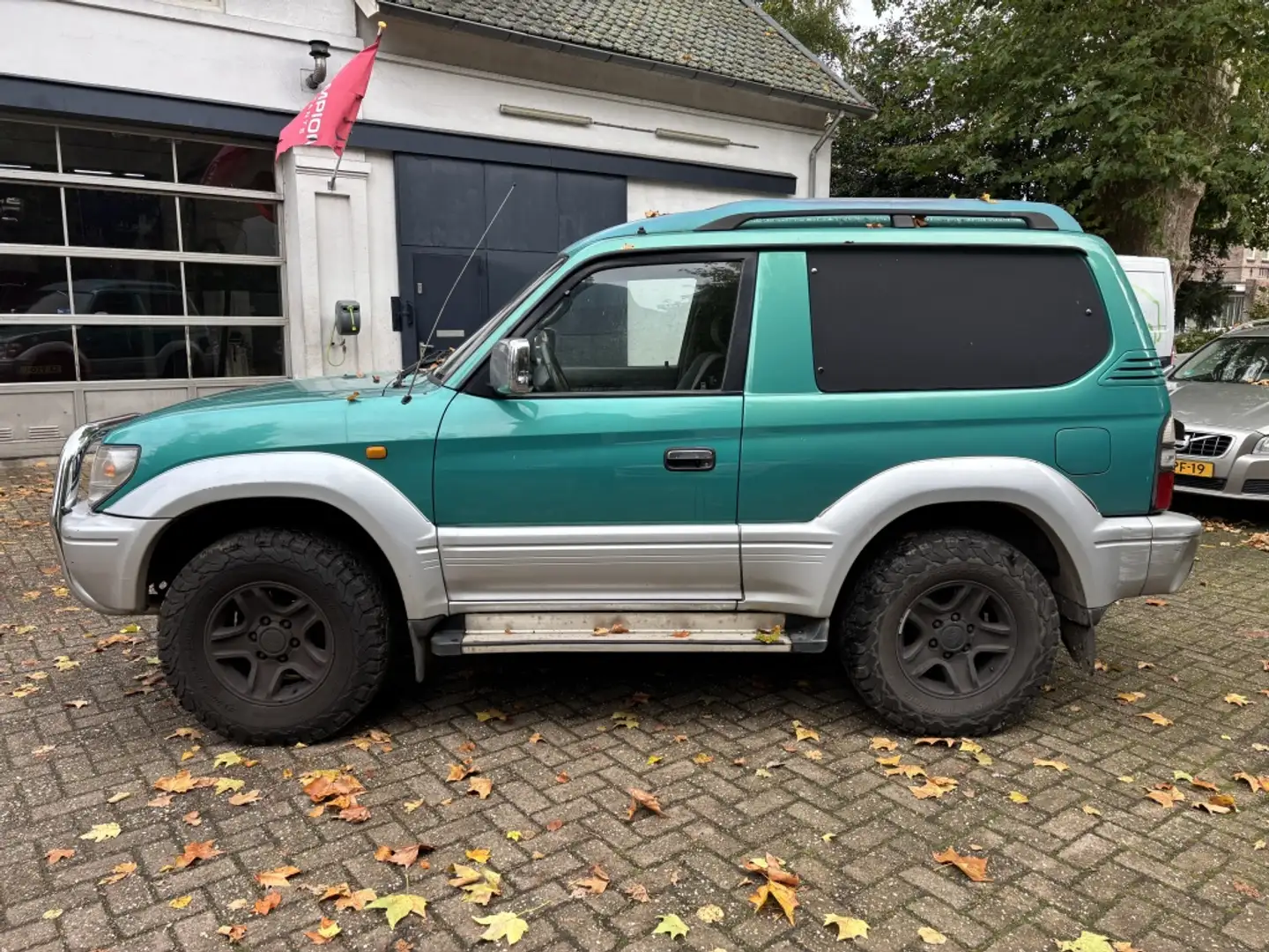 Toyota Land Cruiser LandCruiser Challenger 3.0 HR Commercial Groen - 2