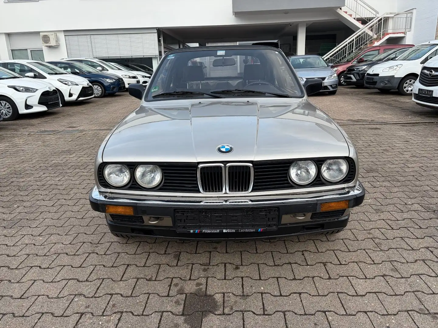 BMW 320 i Baur Cabriolet E30*HU/AU NEU*AUTOMATIK* Gelb - 2