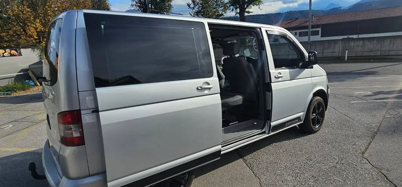 Volkswagen T5