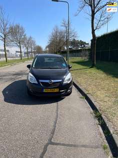 Opel Meriva 1.4 Turbo Edition