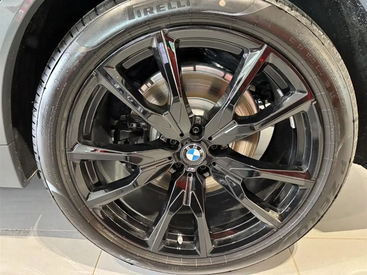 BMW X7 снимка BMW X7