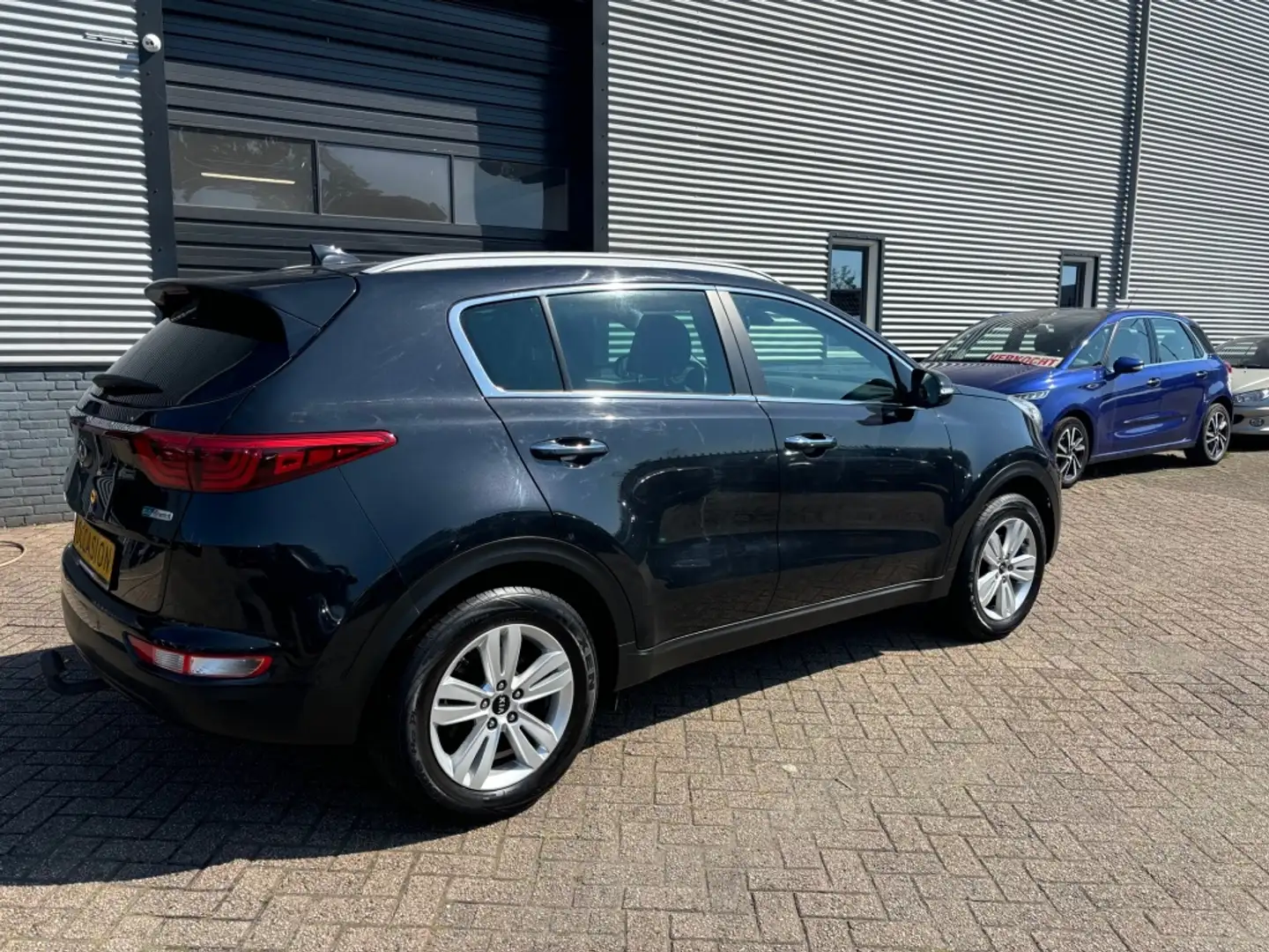 Kia Sportage 1.6 GDi Vision | 6 MND GAR | LEER | NAVI | ECC | T Noir - 2