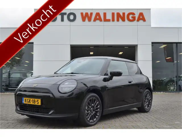 MINI Mini Electric E Blackyard 40.7 kWh NIEUWE AUTO! St