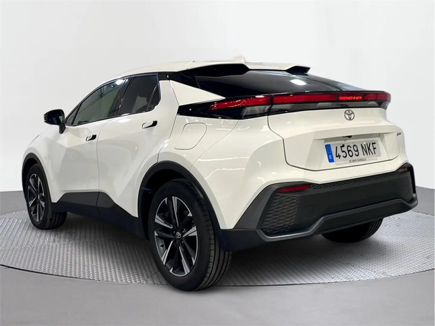 Toyota C-HR 2.0 220PH Advance - 2