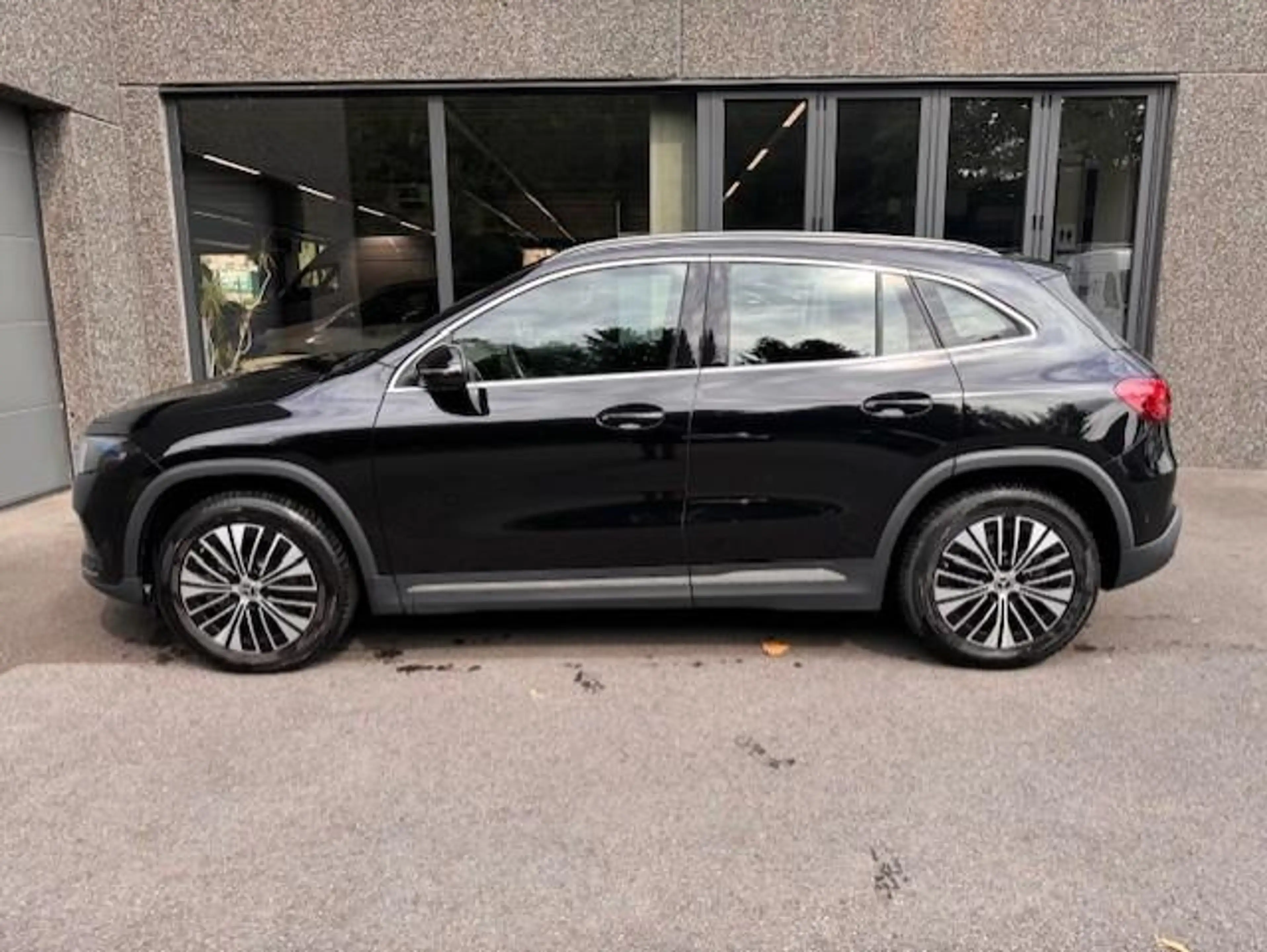 Mercedes-Benz EQA 250 250+ Business Line 250+ Business Line 71 kWh — photo 6