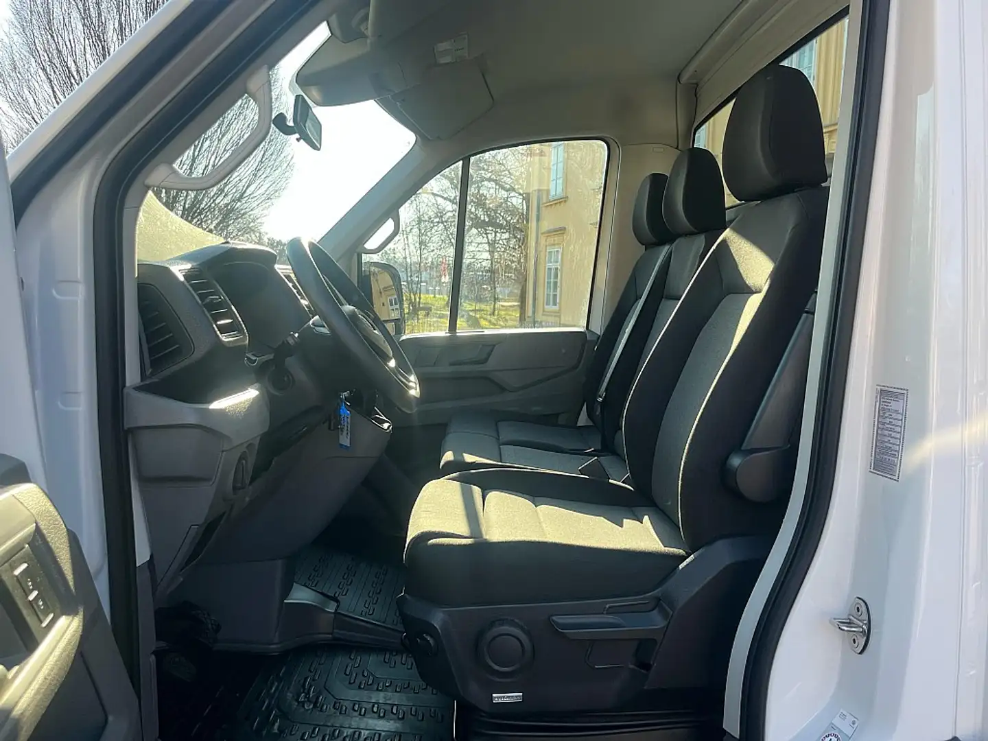 Volkswagen Crafter 35 Pritsche LR L4 2,0 TDI BMT 177PS Kli... Blanc - 2