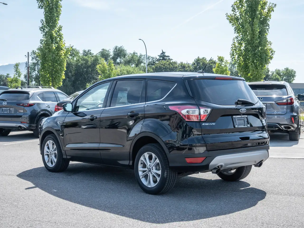 Ford Escape photo Ford Escape