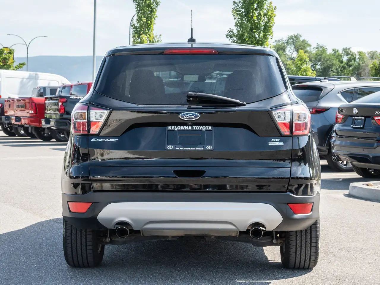 Ford Escape photo Ford Escape