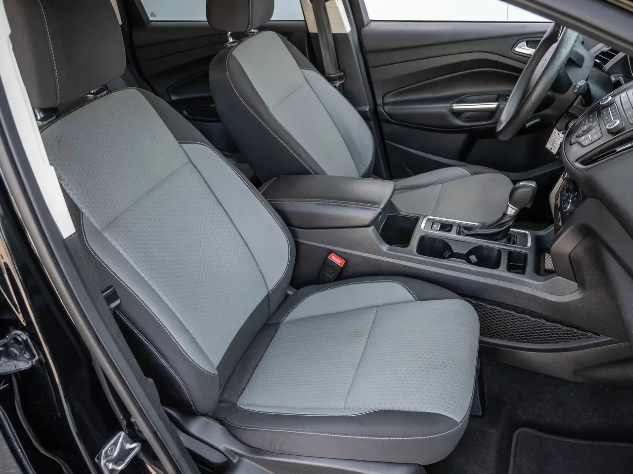 Ford Escape photo Ford Escape