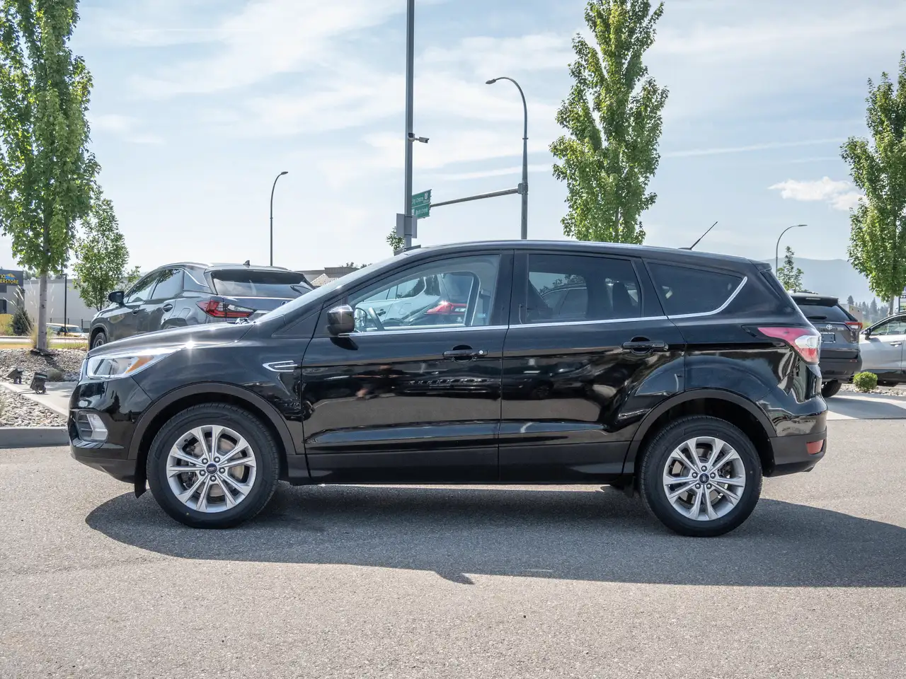 Ford Escape photo Ford Escape