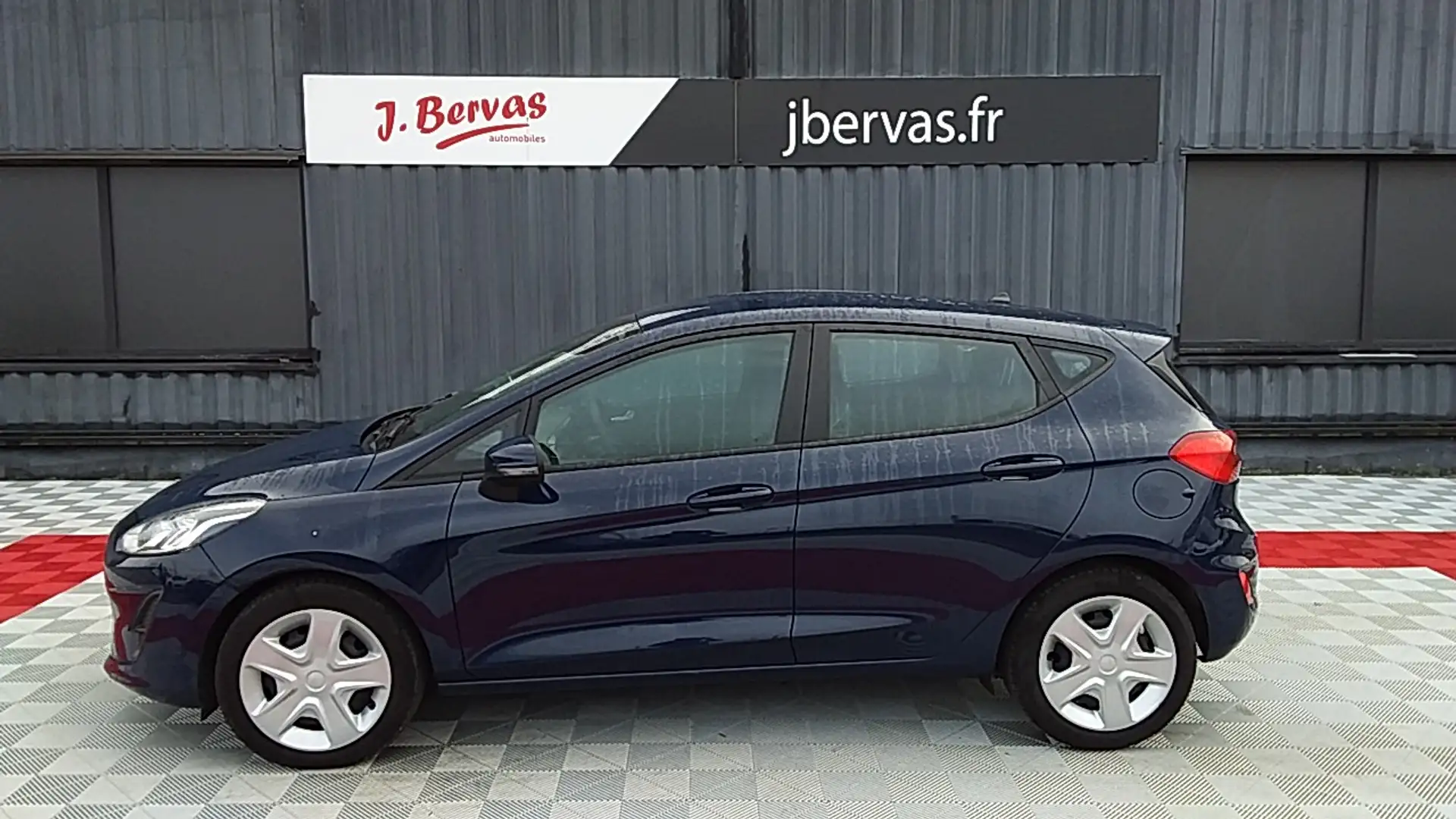 Ford Fiesta 1.5 TDCi 85 ch S&S Essential Bleu - 2