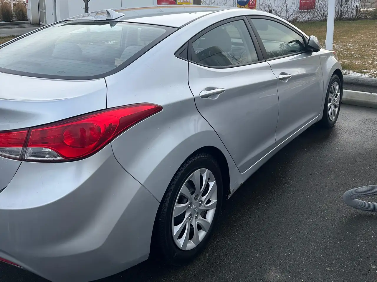 Hyundai ELANTRA fotografie Hyundai ELANTRA