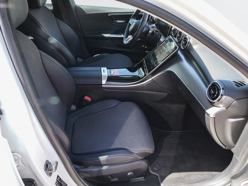 Mercedes-Benz C 300 C 300 e T AVANTGARDE MBUX KAMERA APPLE LED — photo 5