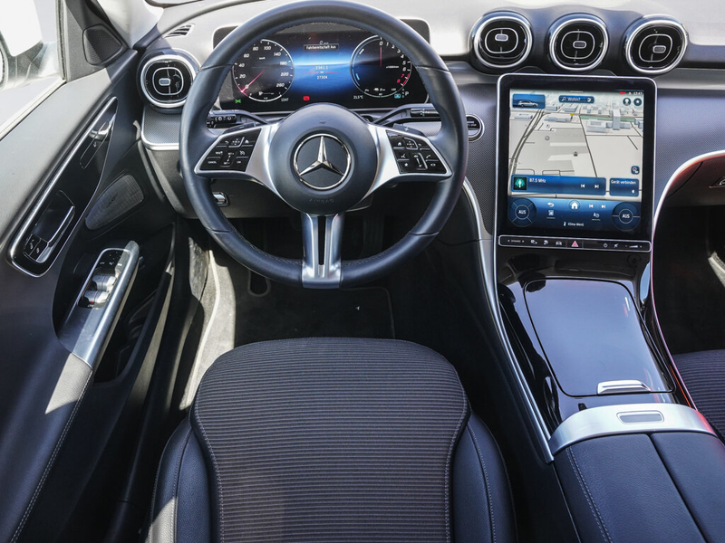 Mercedes-Benz C 300 C 300 e T AVANTGARDE MBUX KAMERA APPLE LED — photo 8