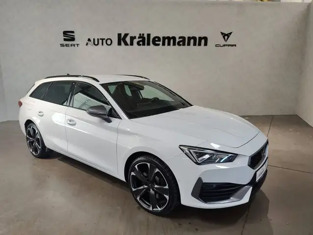 CUPRA Leon Sportstourer 1,4 DSG e-HYBRID*Navi*LED*