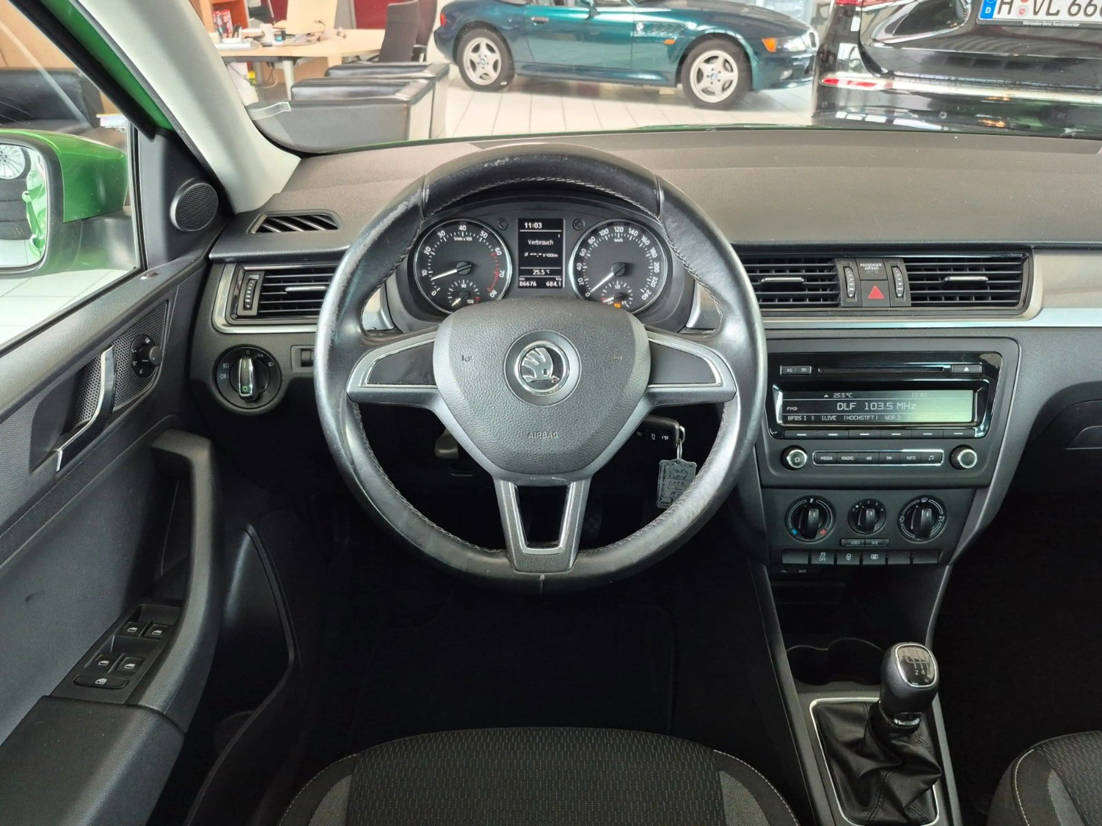 Skoda Rapid/Spaceback Spaceback Ambition Klima PDC Alufelgen — photo 10