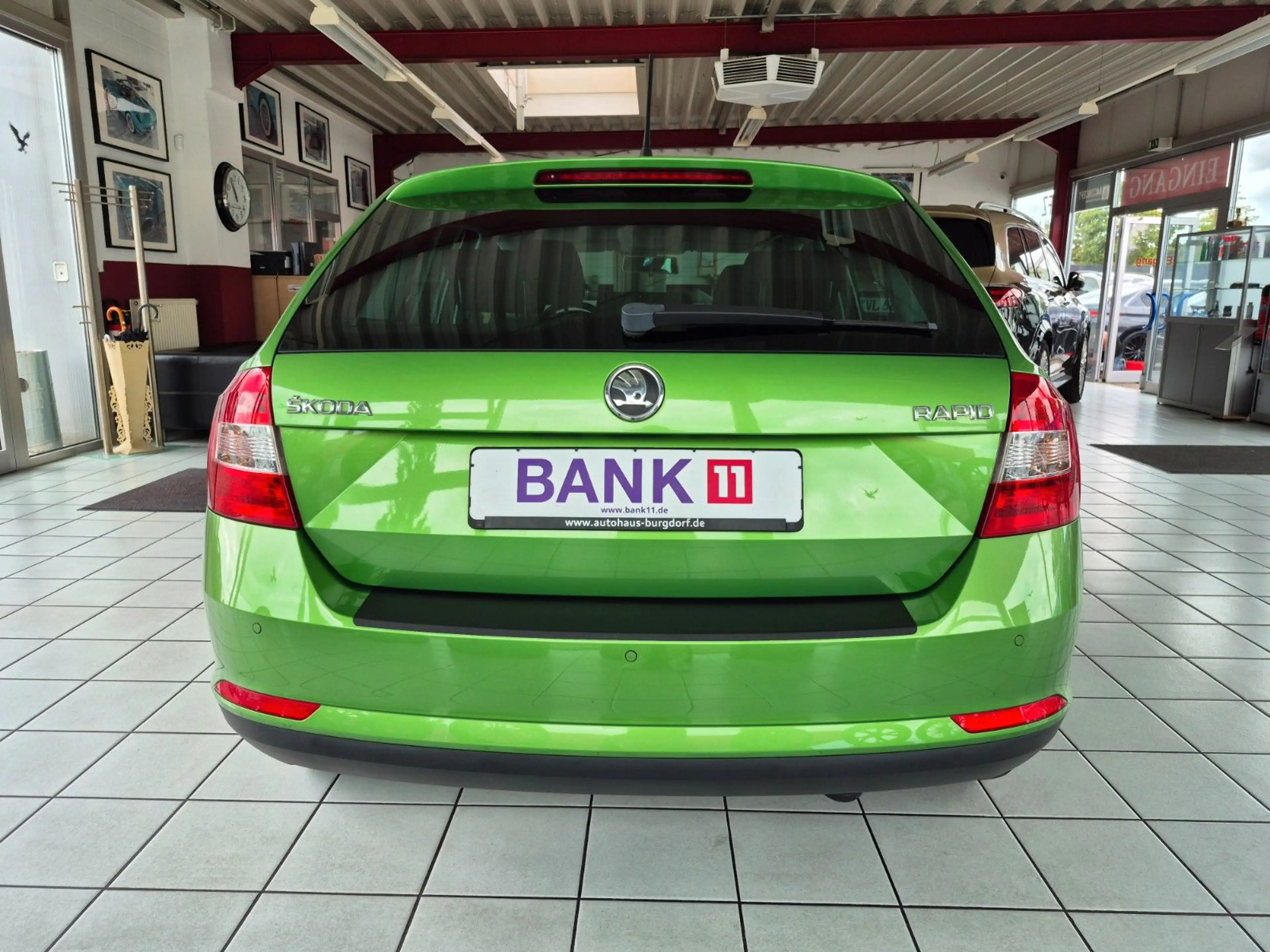 Skoda Rapid/Spaceback Spaceback Ambition Klima PDC Alufelgen — photo 6