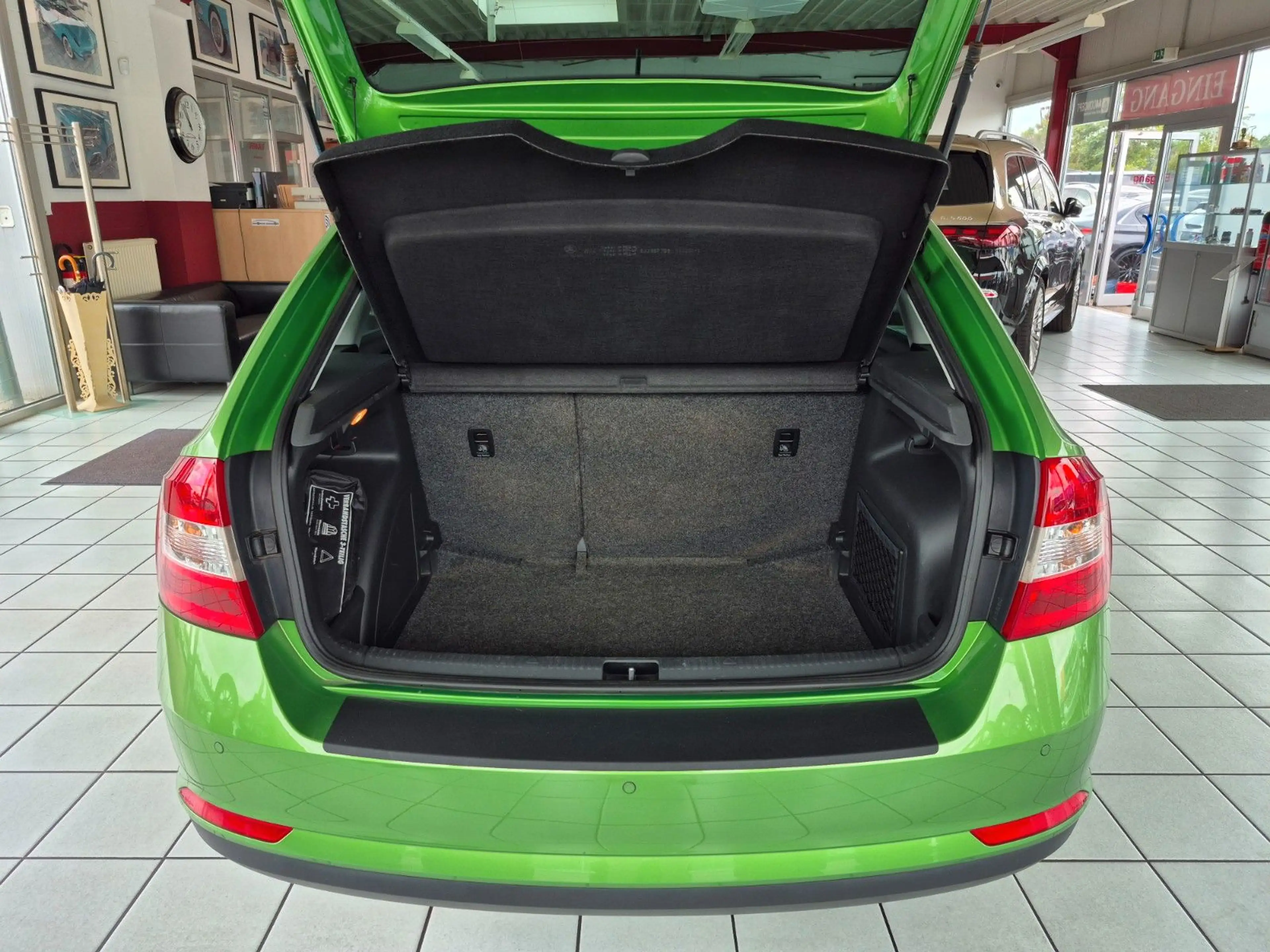 Skoda Rapid/Spaceback Spaceback Ambition Klima PDC Alufelgen — photo 7