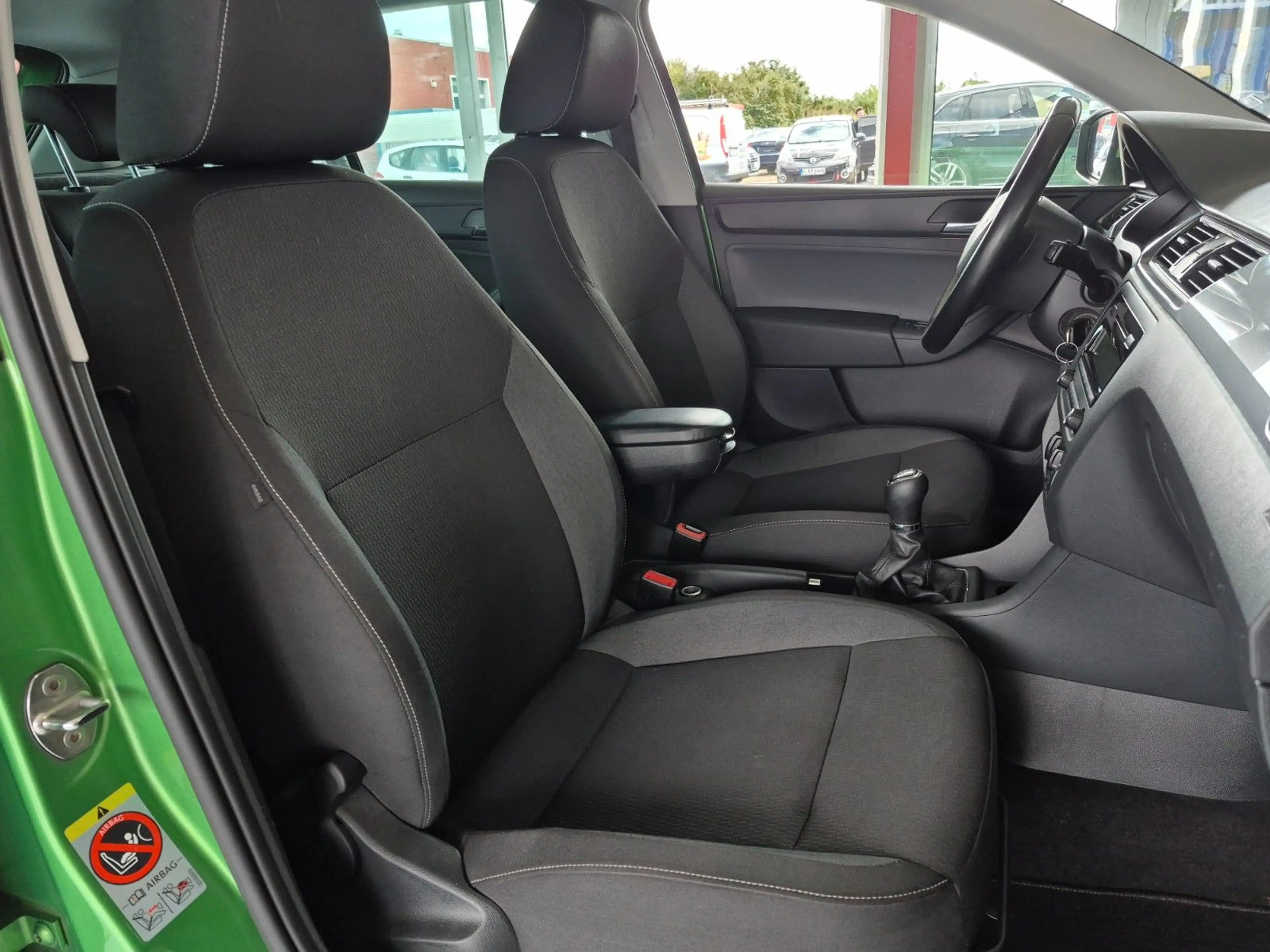 Skoda Rapid/Spaceback Spaceback Ambition Klima PDC Alufelgen — photo 13