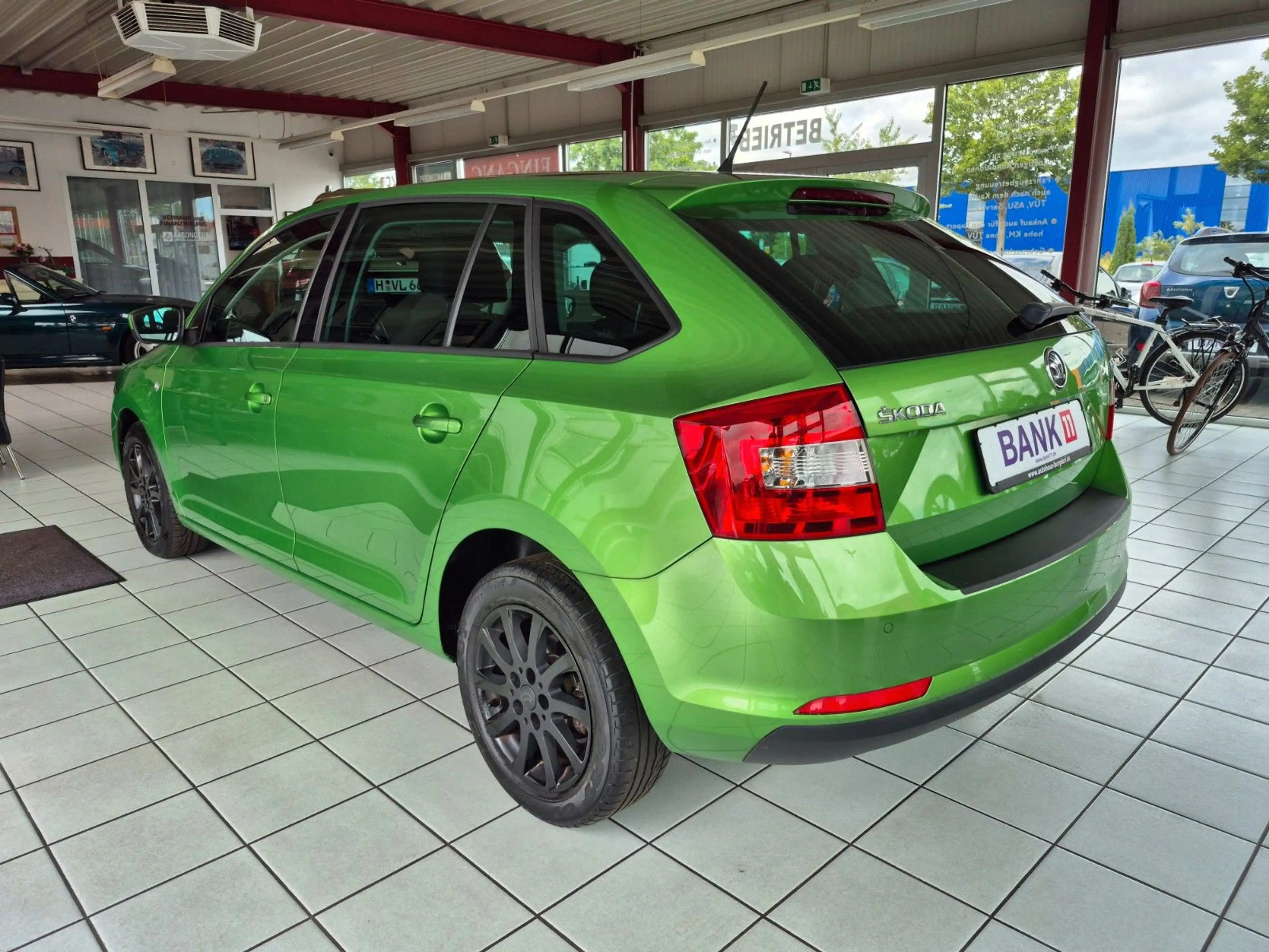 Skoda Rapid/Spaceback Spaceback Ambition Klima PDC Alufelgen — photo 8