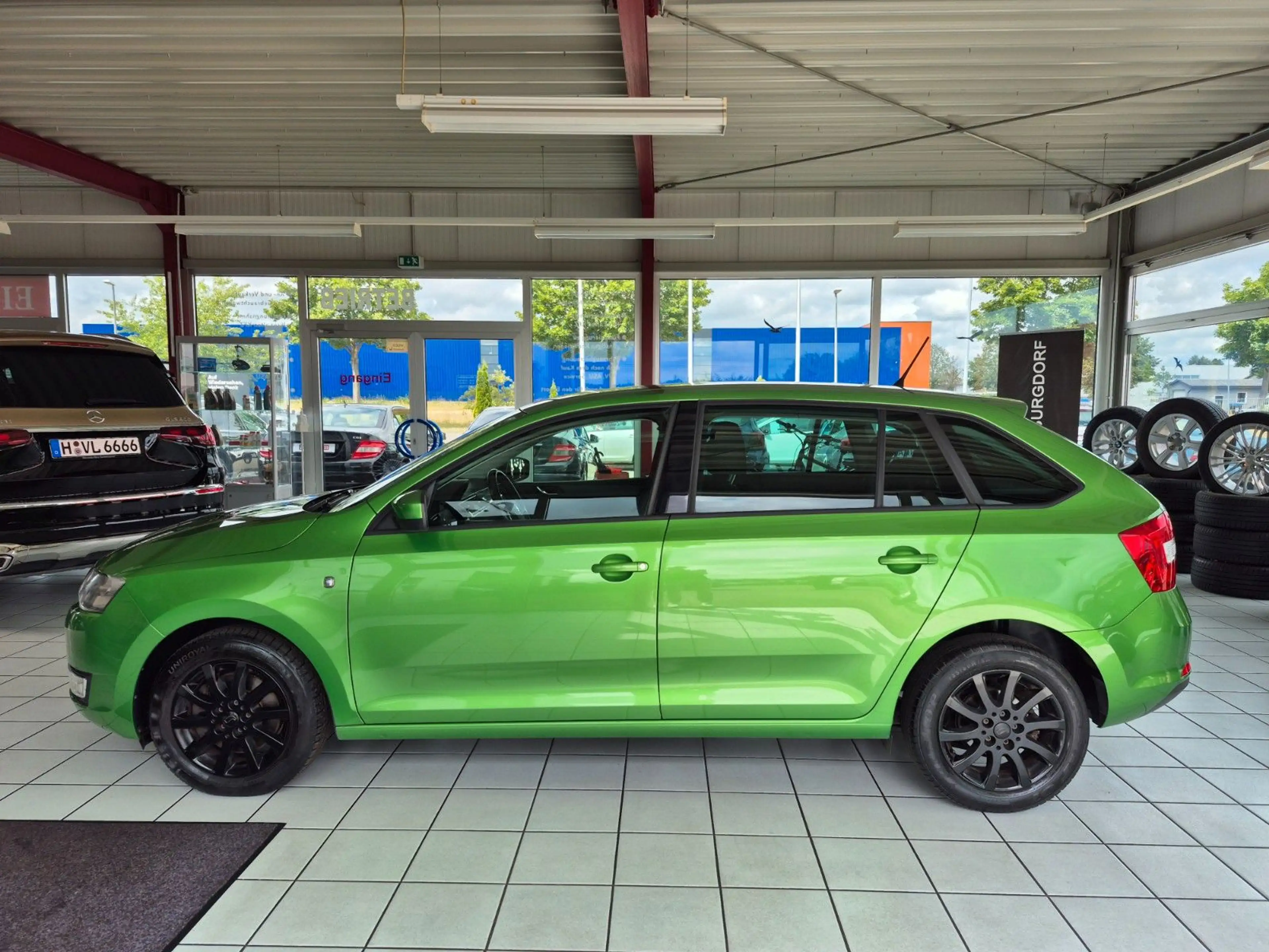 Skoda Rapid/Spaceback Spaceback Ambition Klima PDC Alufelgen — photo 9