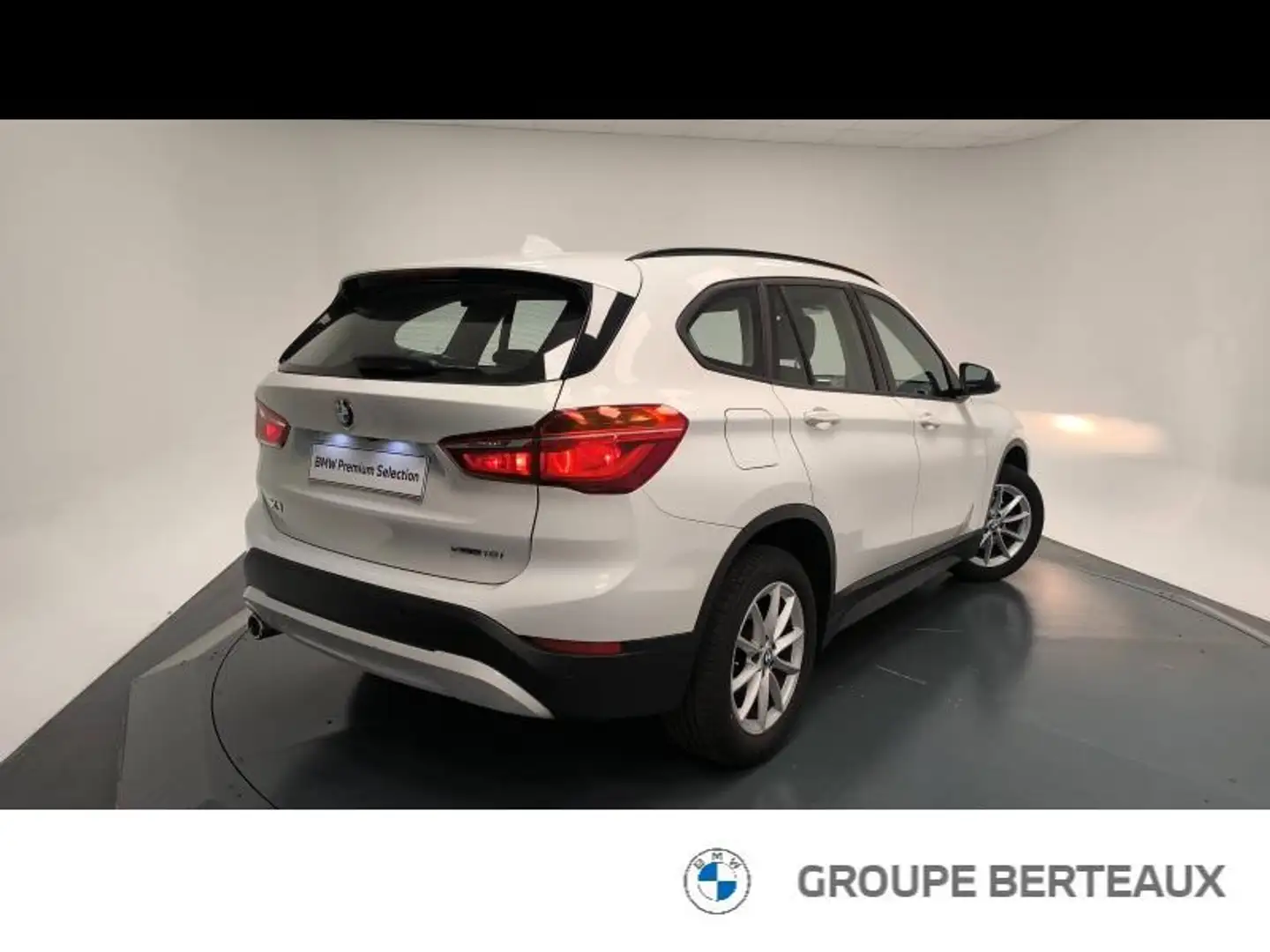 BMW X1 sDrive18iA 140ch Lounge DKG7 Blanc - 2