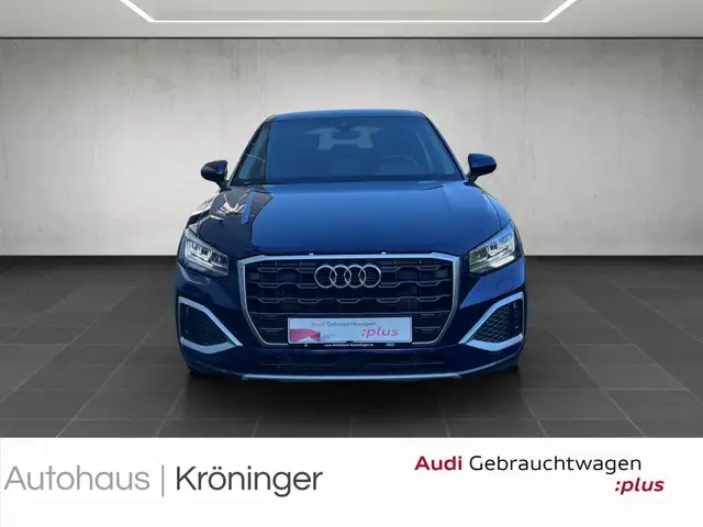 Audi Q2 view 5