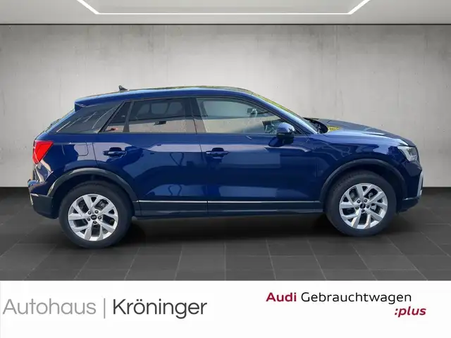 Audi Q2 view 4