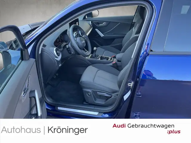 Audi Q2 view 7