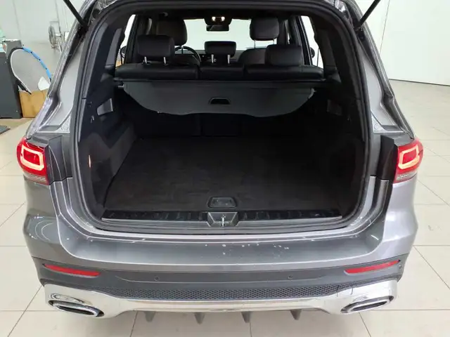 Mercedes-Benz GLB view 15