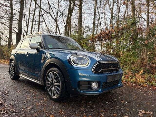 Imagine MINI Cooper SE Countryman Cooper SE All4