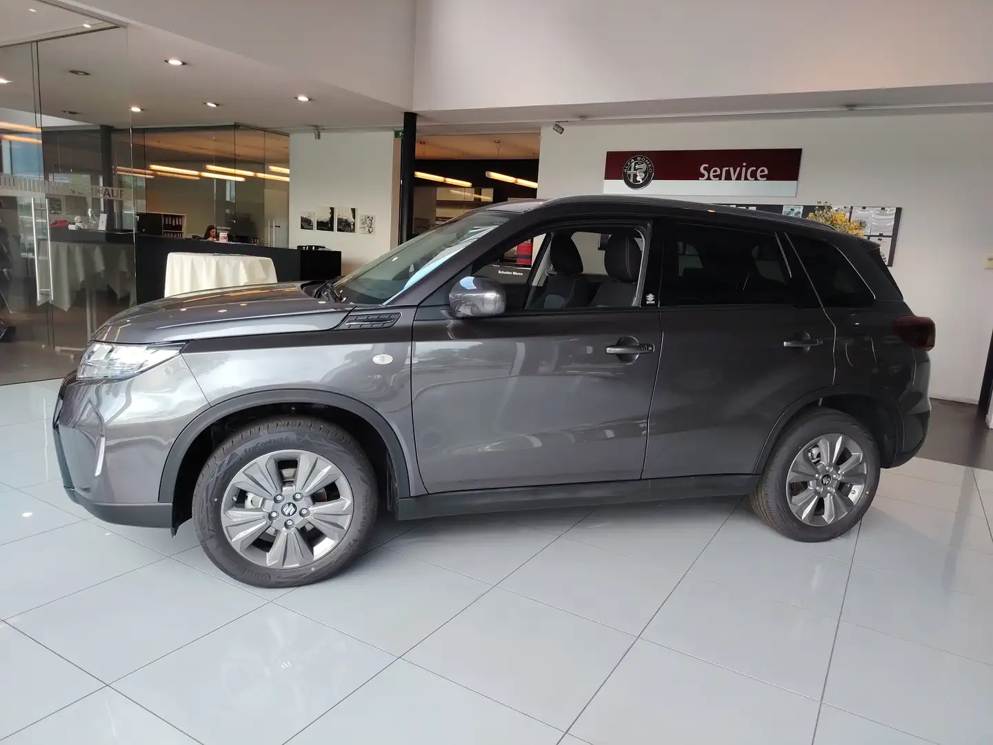 Suzuki Vitara 1,4 Hybrid ALLGRIP shine Grau - 1