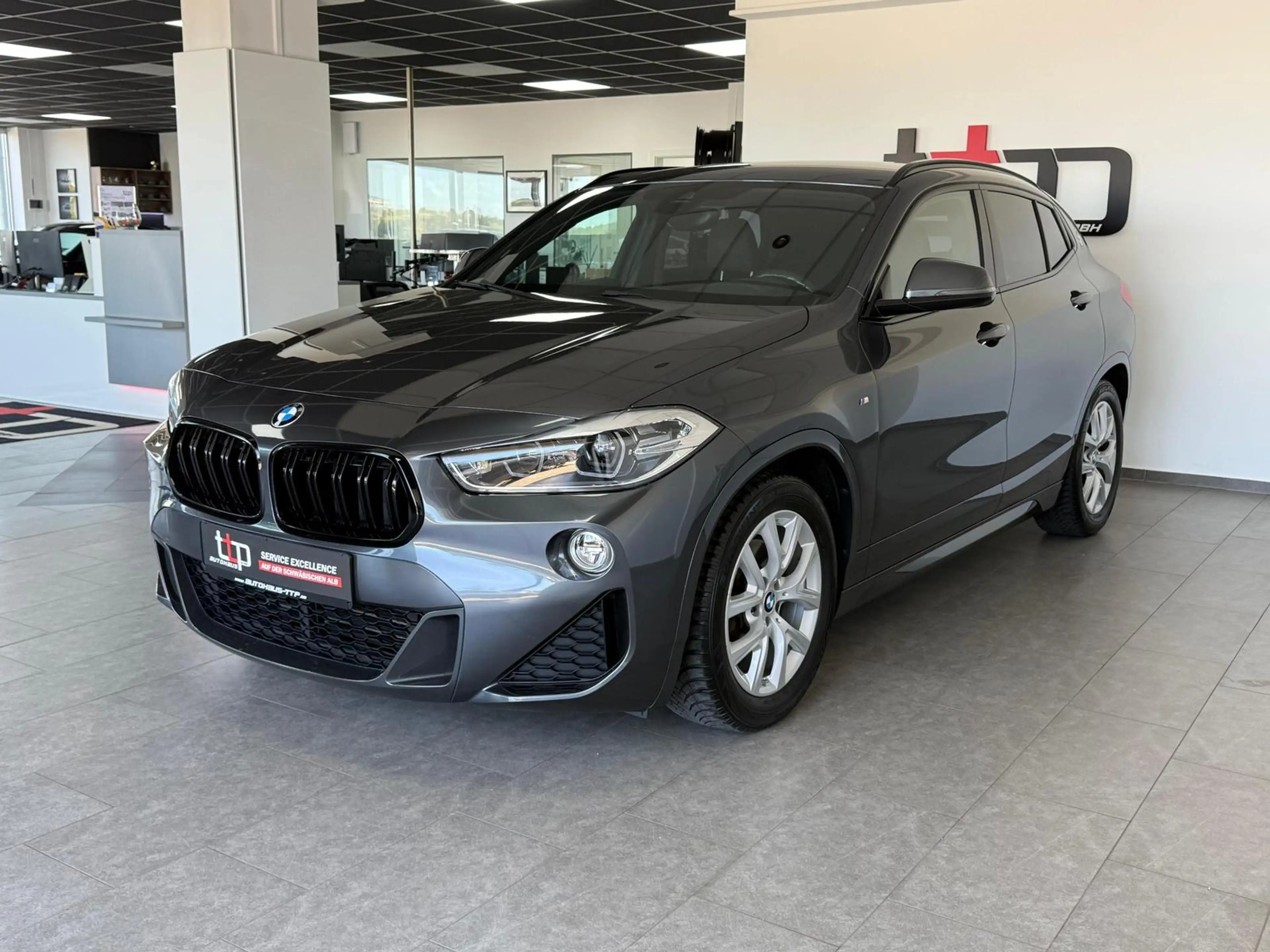 BMW X2 sDrive 18i M-Sport LED El.Heckklappe Navi — photo 4