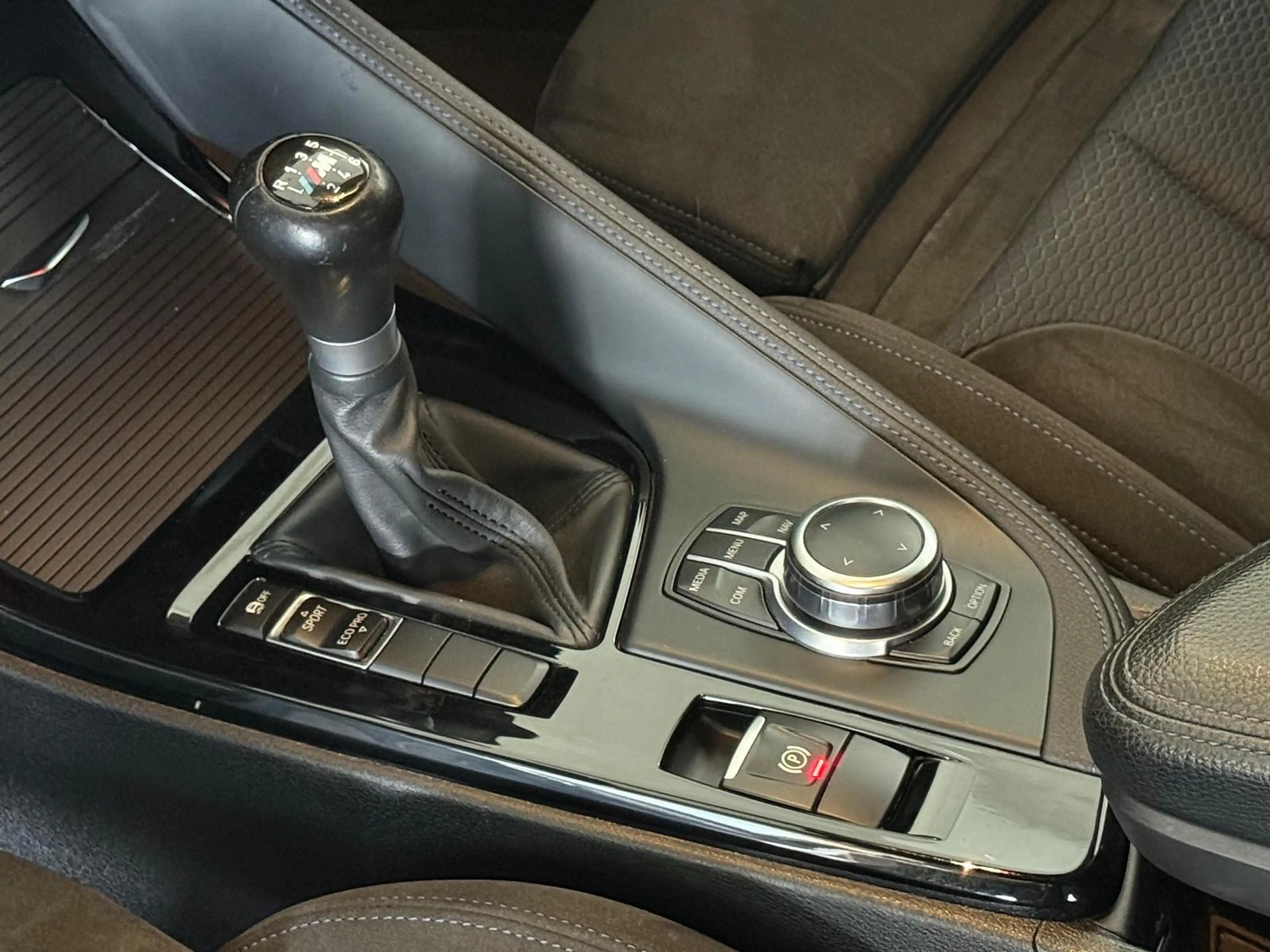 BMW X2 sDrive 18i M-Sport LED El.Heckklappe Navi — photo 12