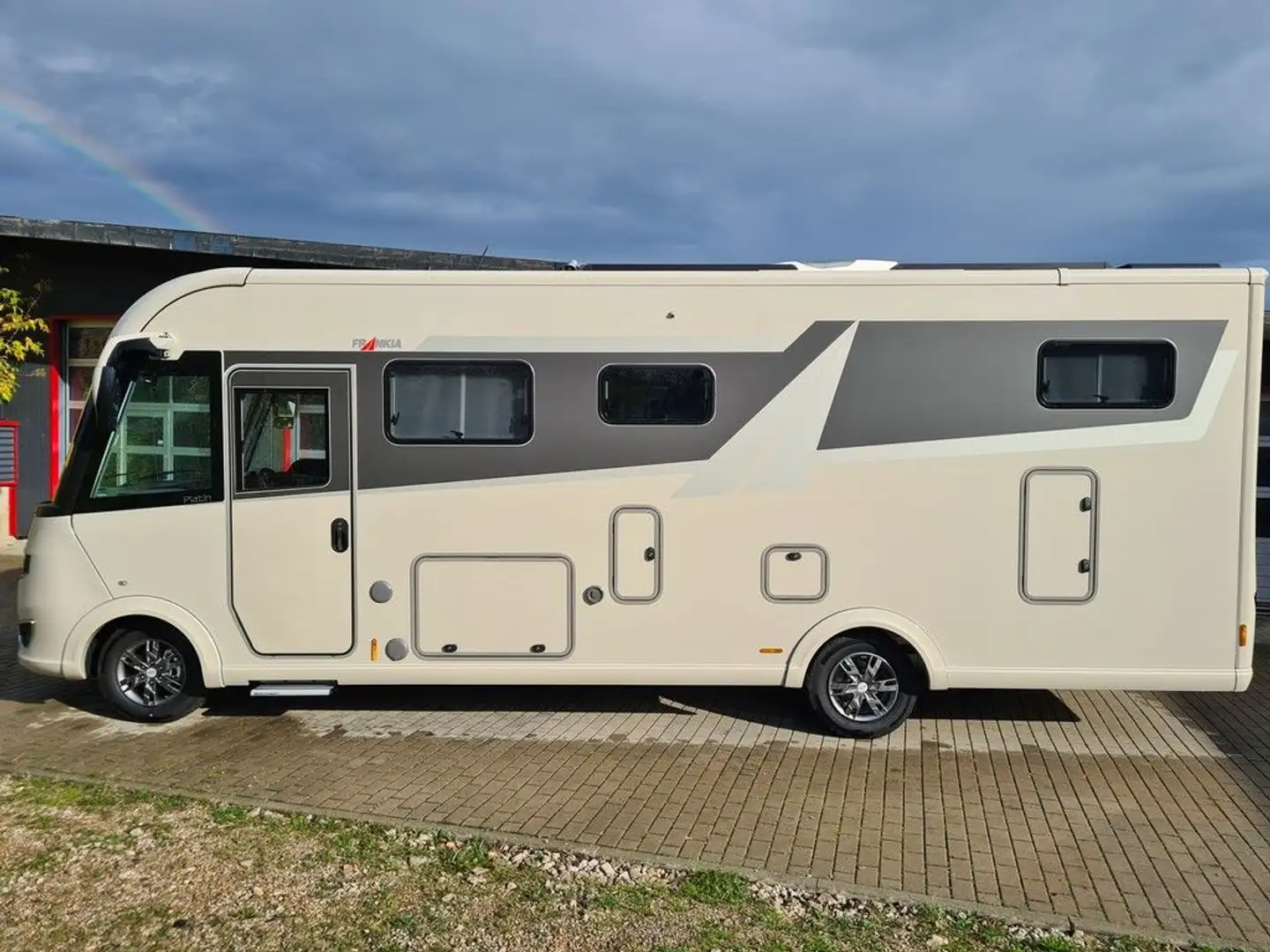 Frankia Frankia I 7900 GD Platin 5,5T Beige - 2