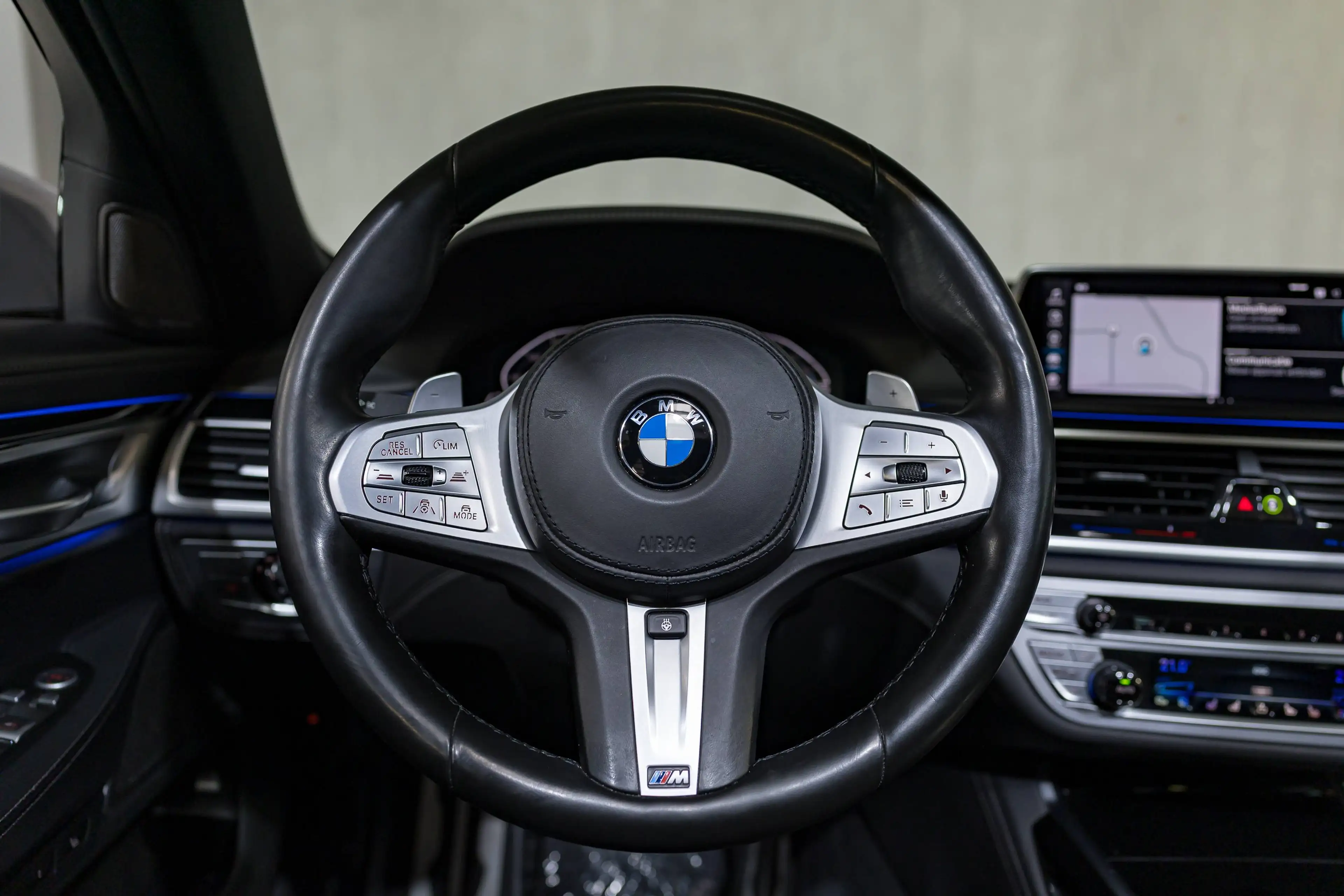 BMW 745 eAS PHEV - MPACK | LASER | HUD | PANO | 20" | HARMAN KARDON | ACC | MASSAGE | SOFTCLOSE — photo 13