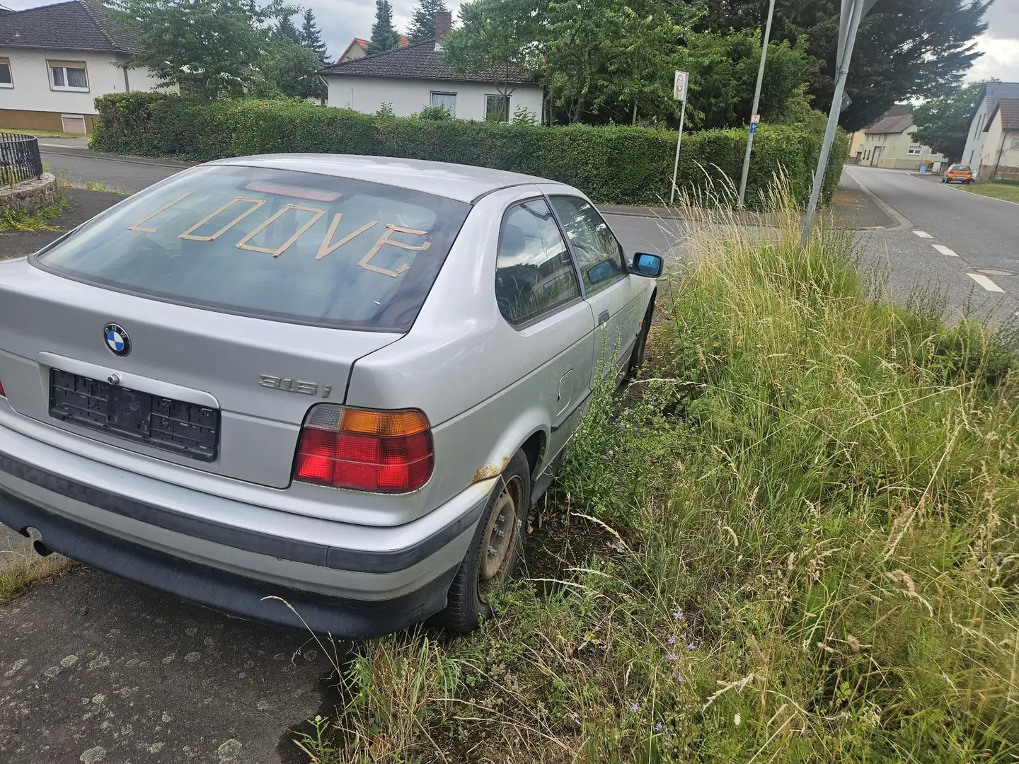 BMW 316 316i compact - 1
