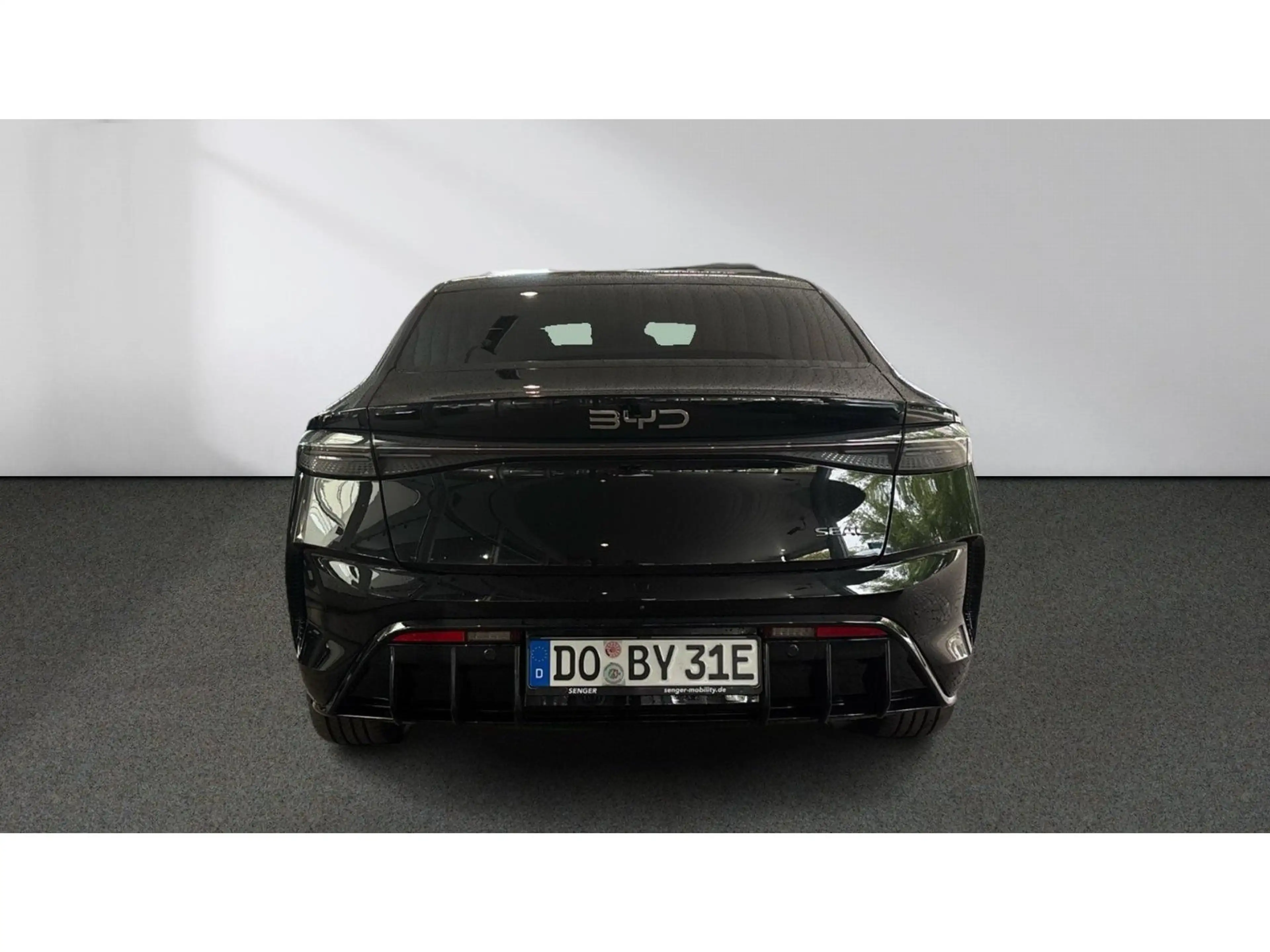 BYD Seal SEAL Design Panorama Keyless LED Navi Head-Up — photo 5