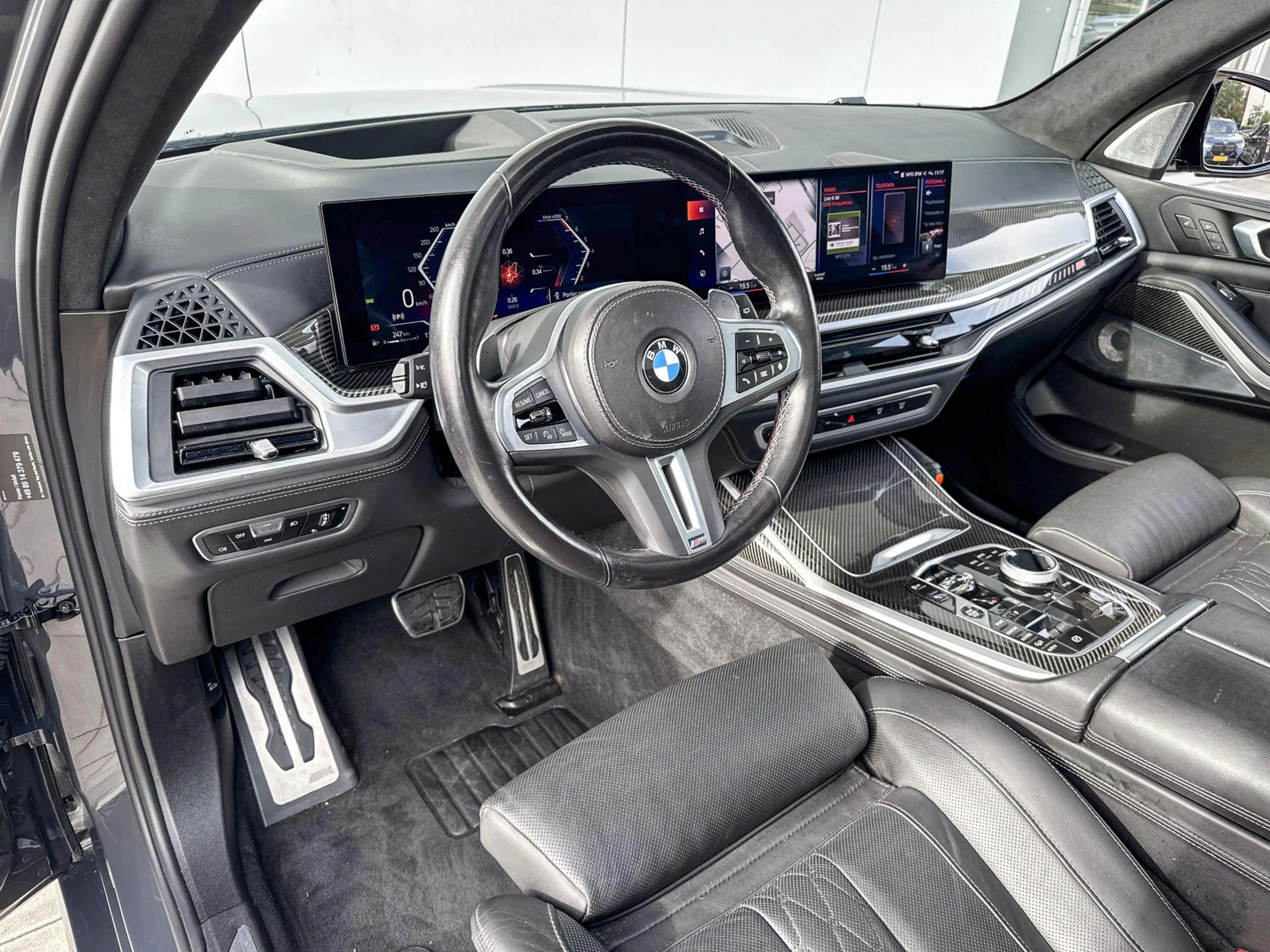 BMW X7 M60i xDrive M-Sport Pro / 23 Inch / 4 Wiel Sturing — photo 7