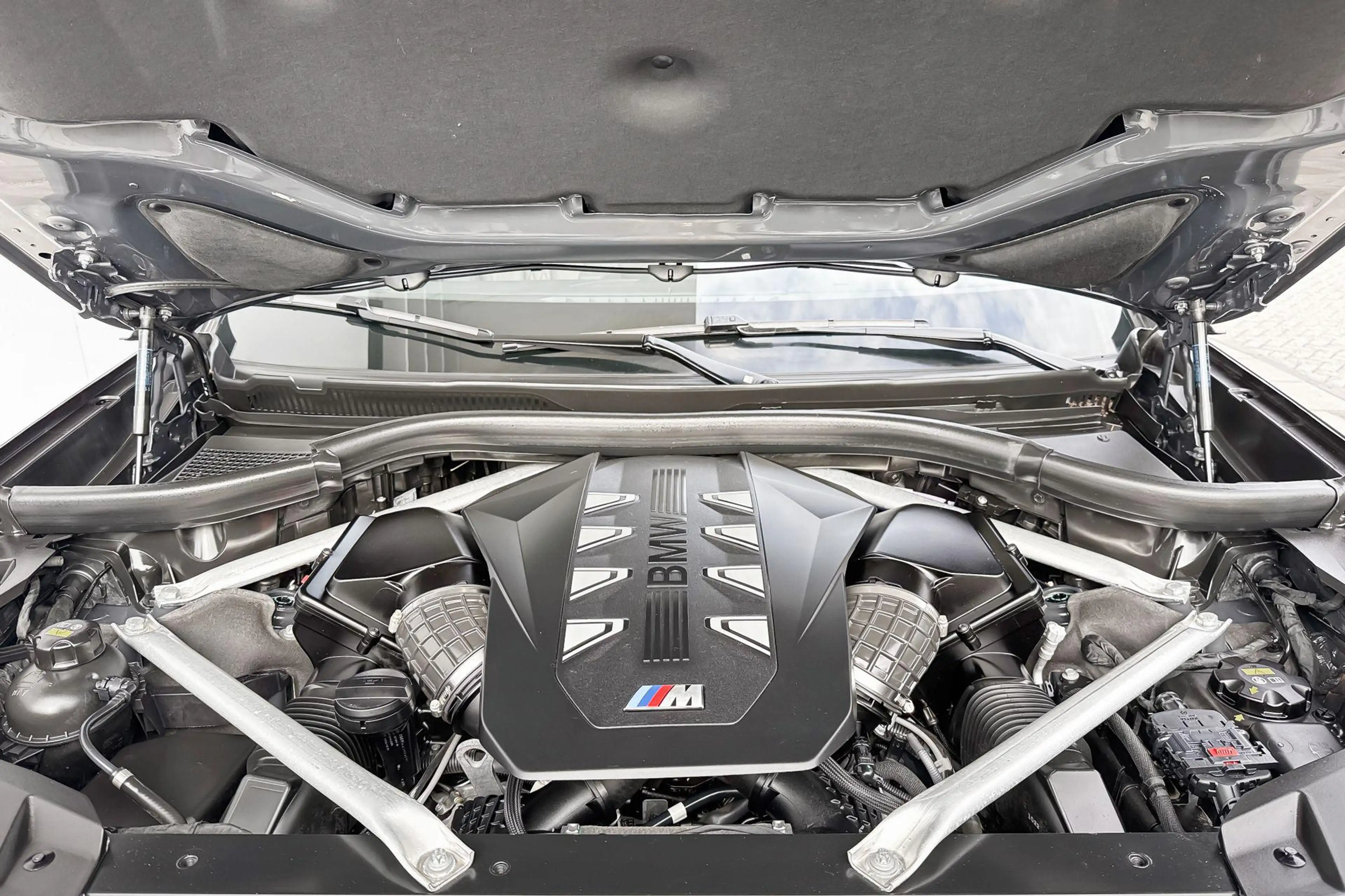 BMW X7 M60i xDrive M-Sport Pro / 23 Inch / 4 Wiel Sturing — photo 6