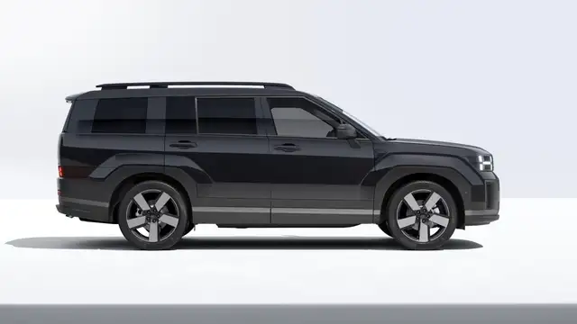 Hyundai Santa Fe view 3