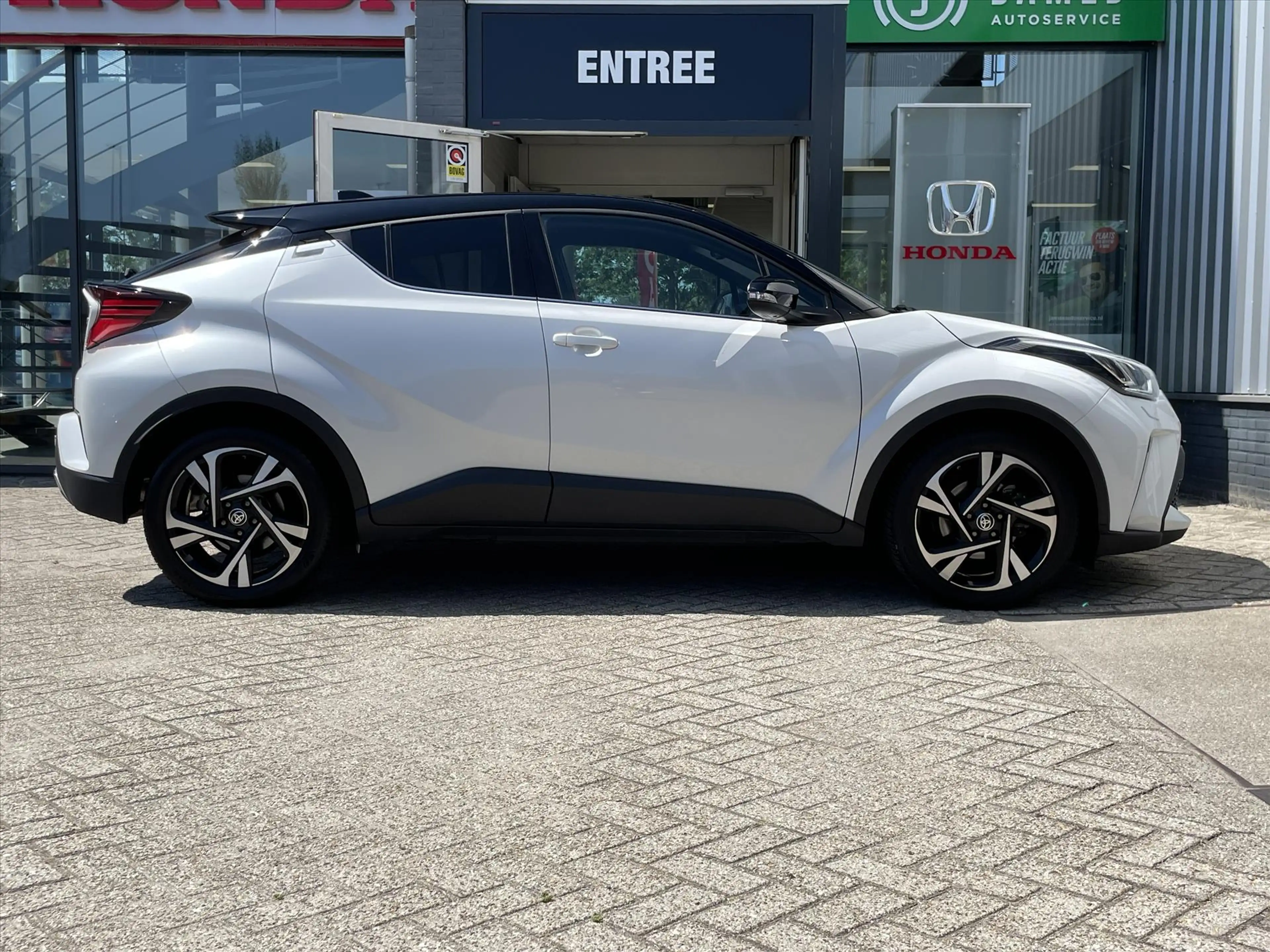 Toyota C-HR 2.0 Hybrid 184pk Automaat Dynamic | Carplay & Andr — photo 14