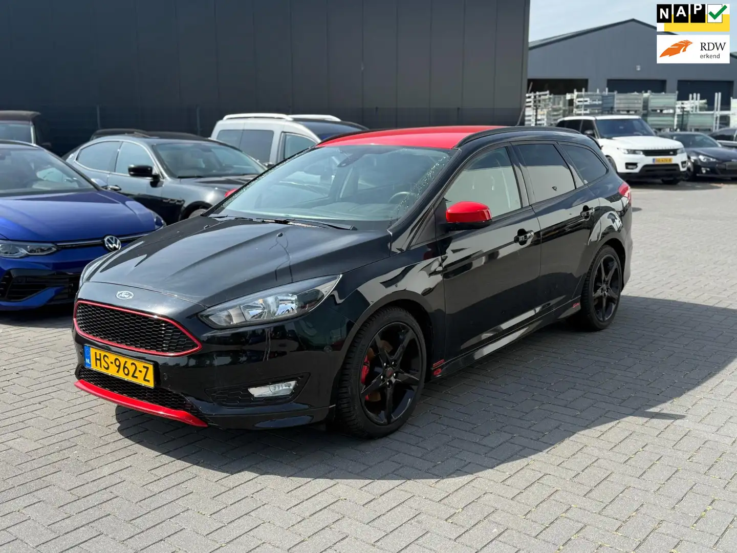 Ford Focus Wagon 1.5 Black Edition 2016 ST-Line Motor problee Černá - 1