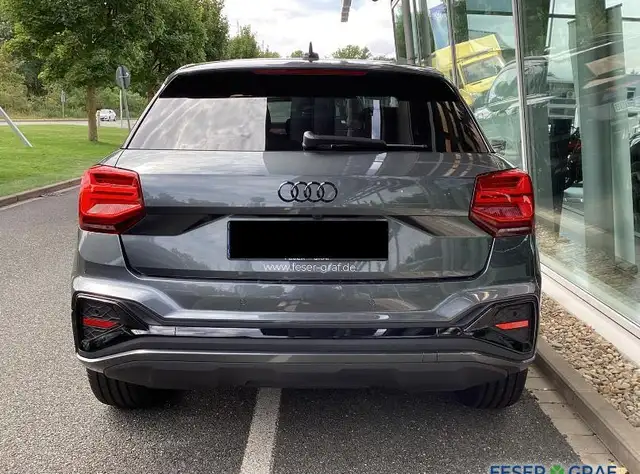Audi Q2 view 4