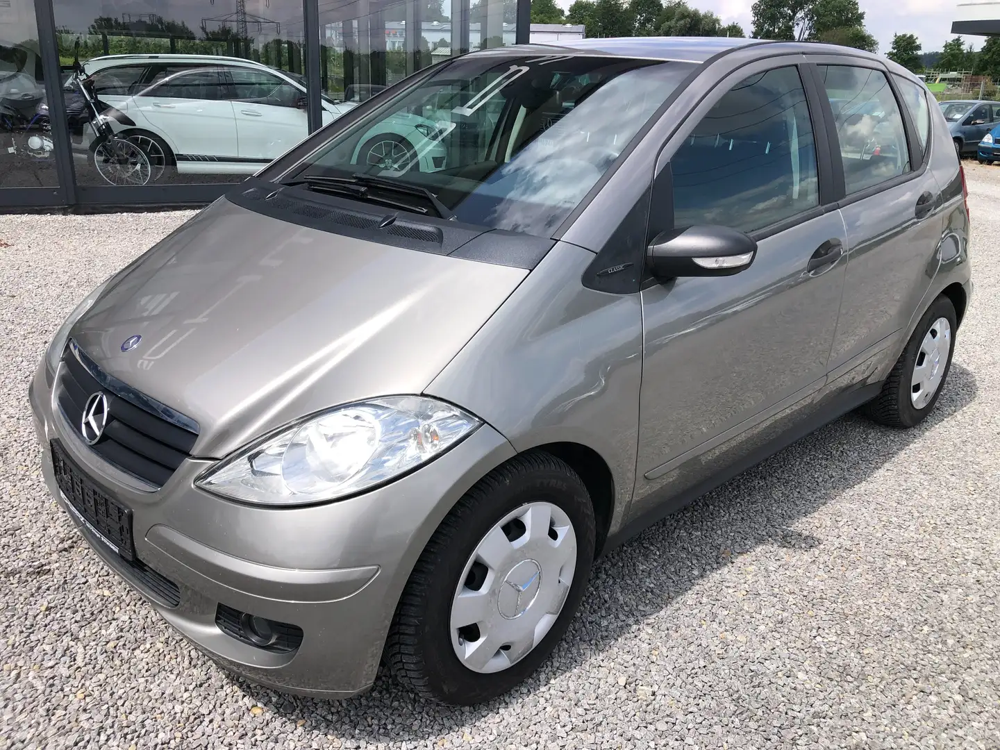 Mercedes-Benz A 180 CDI 6-Gang*Licht- und Sicht-Paket*2.Hand* Grau - 1